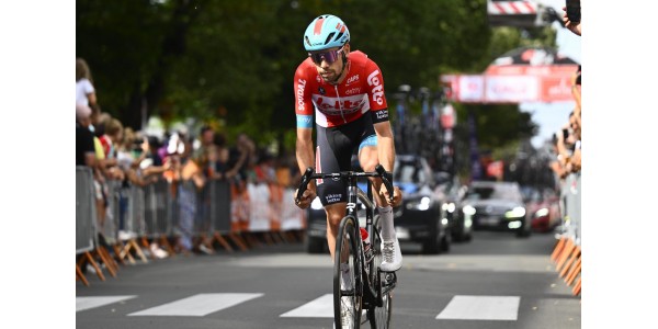 DSM-team wint twee sterke mannen DSM-team wint twee sterke mannen